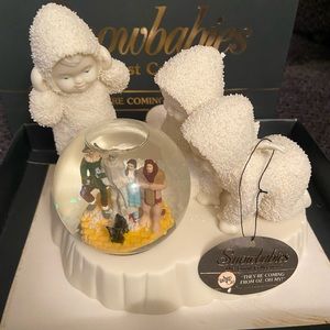 Snowbabies "They're Coming From Oz, Oh My!" Department 56 Snow Globe